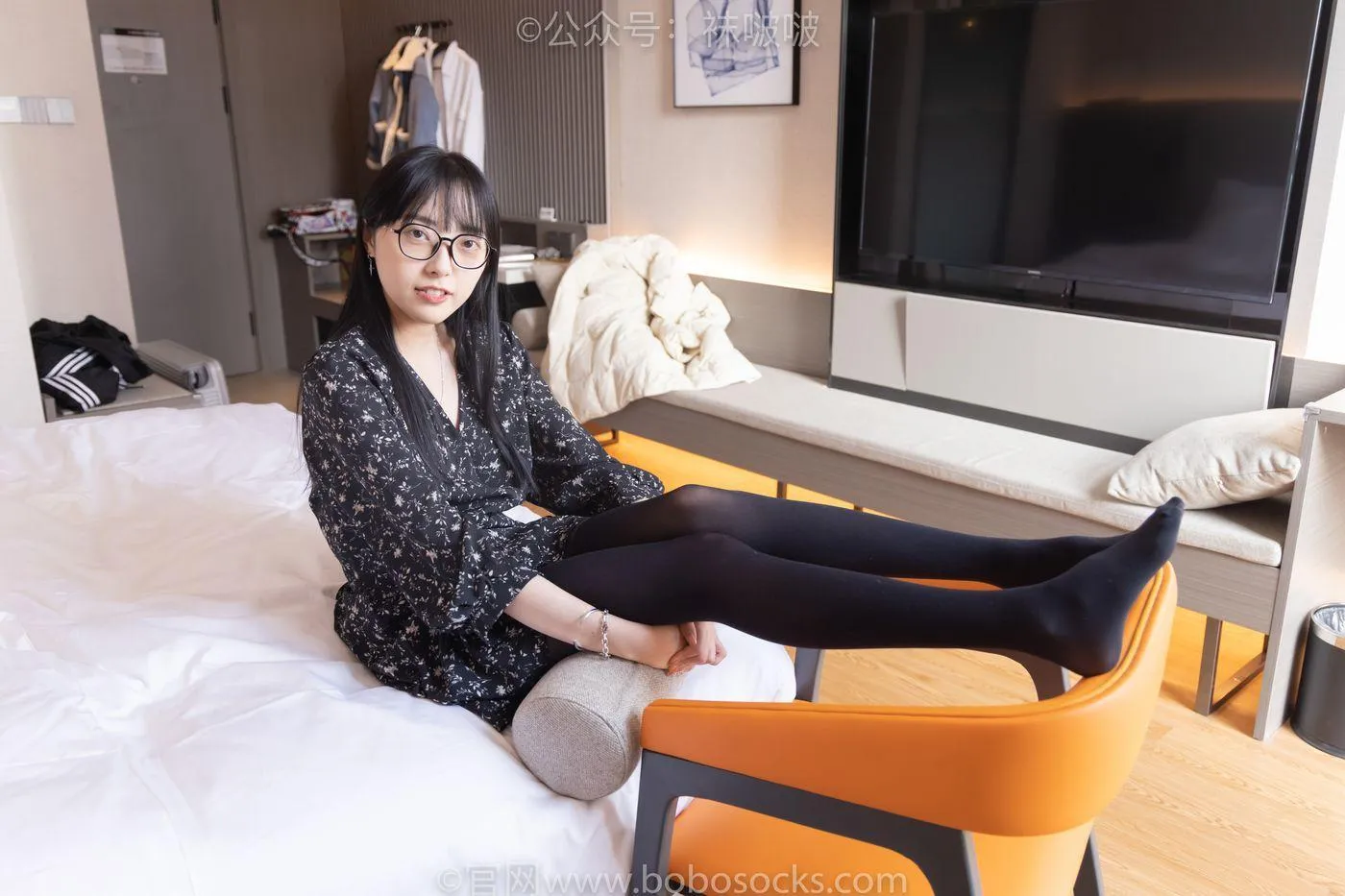 [BoBoSocks袜啵啵]NO.064 稚予-平底鞋、厚黑丝 [137P]插图5